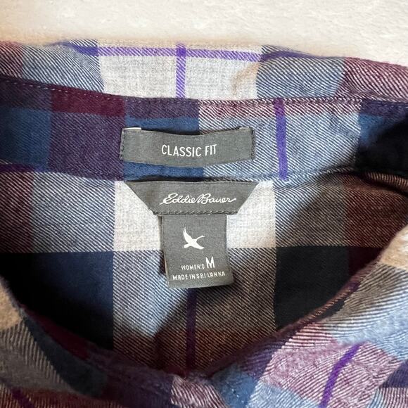 Eddie Bauer Women's Plaid Classic Fit Flannel Button Up Shirt Size Medium - Picture 4 of 9